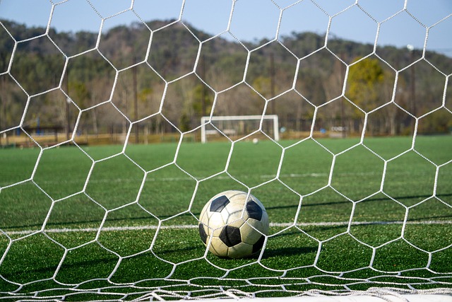 避免过度训 避免过度训