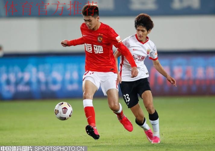 国足集训考察队员瞄准年轻化 国足集训考察队员瞄准年轻化