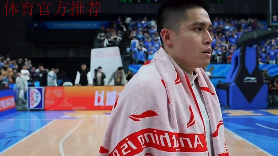 陈盈骏独得29分 北京北汽大胜新疆伊力特 陈盈骏独得29分 北京北汽大胜新疆伊力特